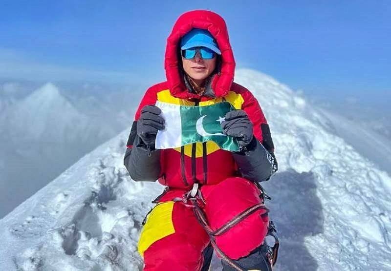 Naila becomes first Pakistani woman to climb Chu Oyu