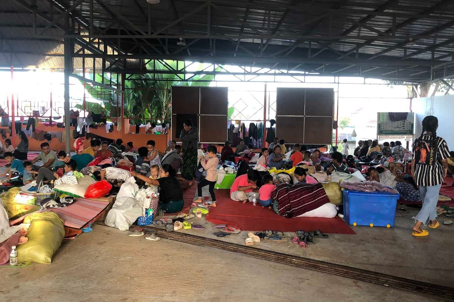 Over 200000 displaced by Myanmar fighting near China border