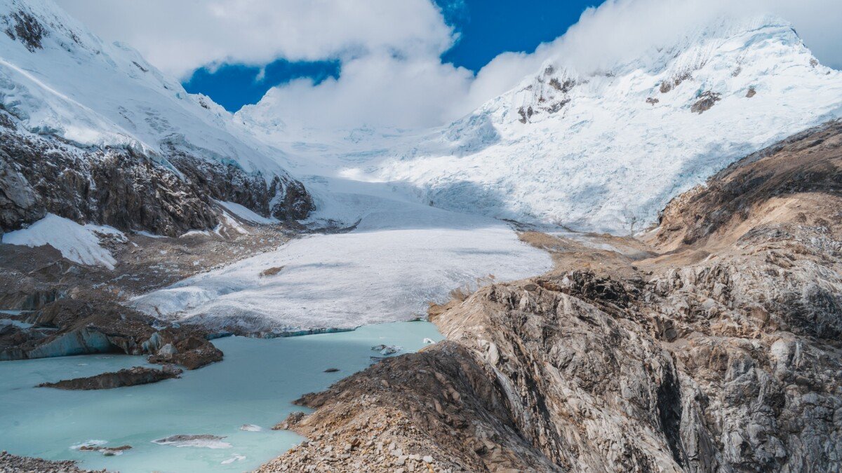 Peru lost more than half glaciers in just over a half-century