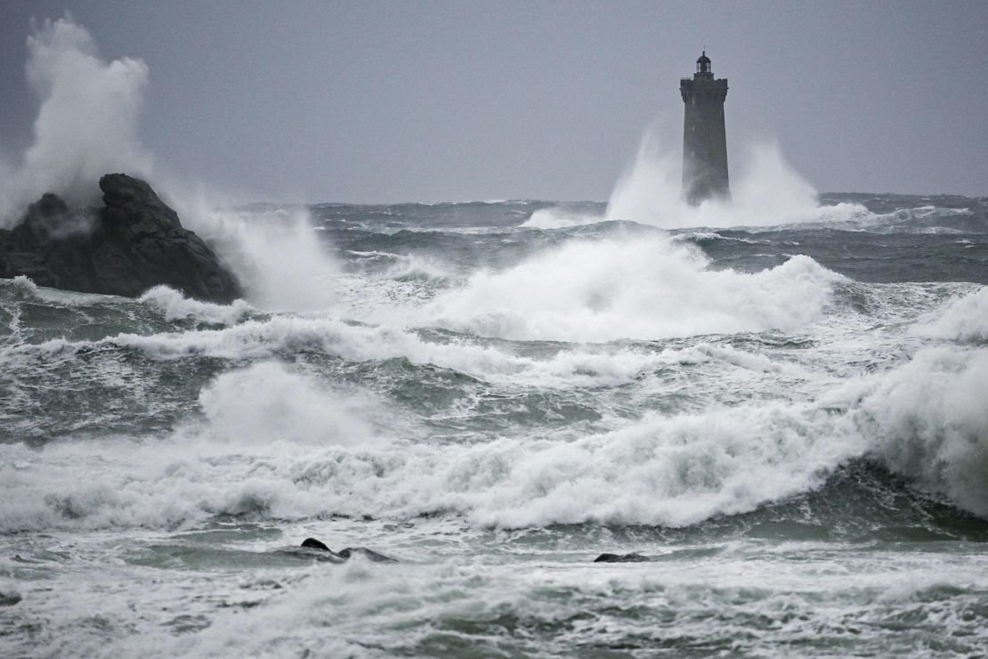 Storm Ciarán creates havoc in the UK