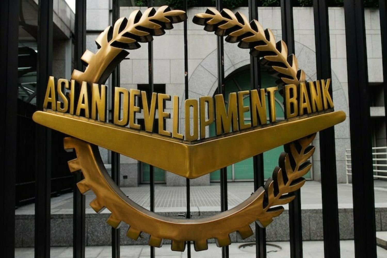 Asian Development Bank approves $695m financing for Pakistan