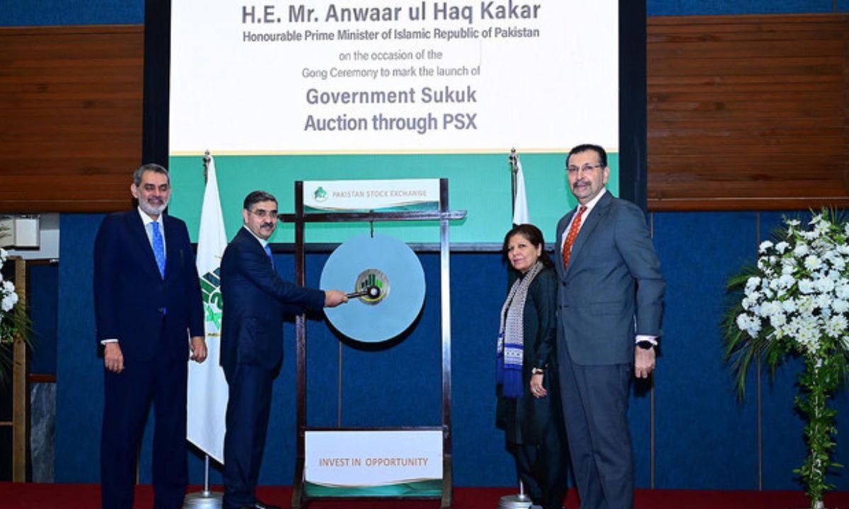 Caretaker PM Kakar launched Sukuk bond auction at PSX