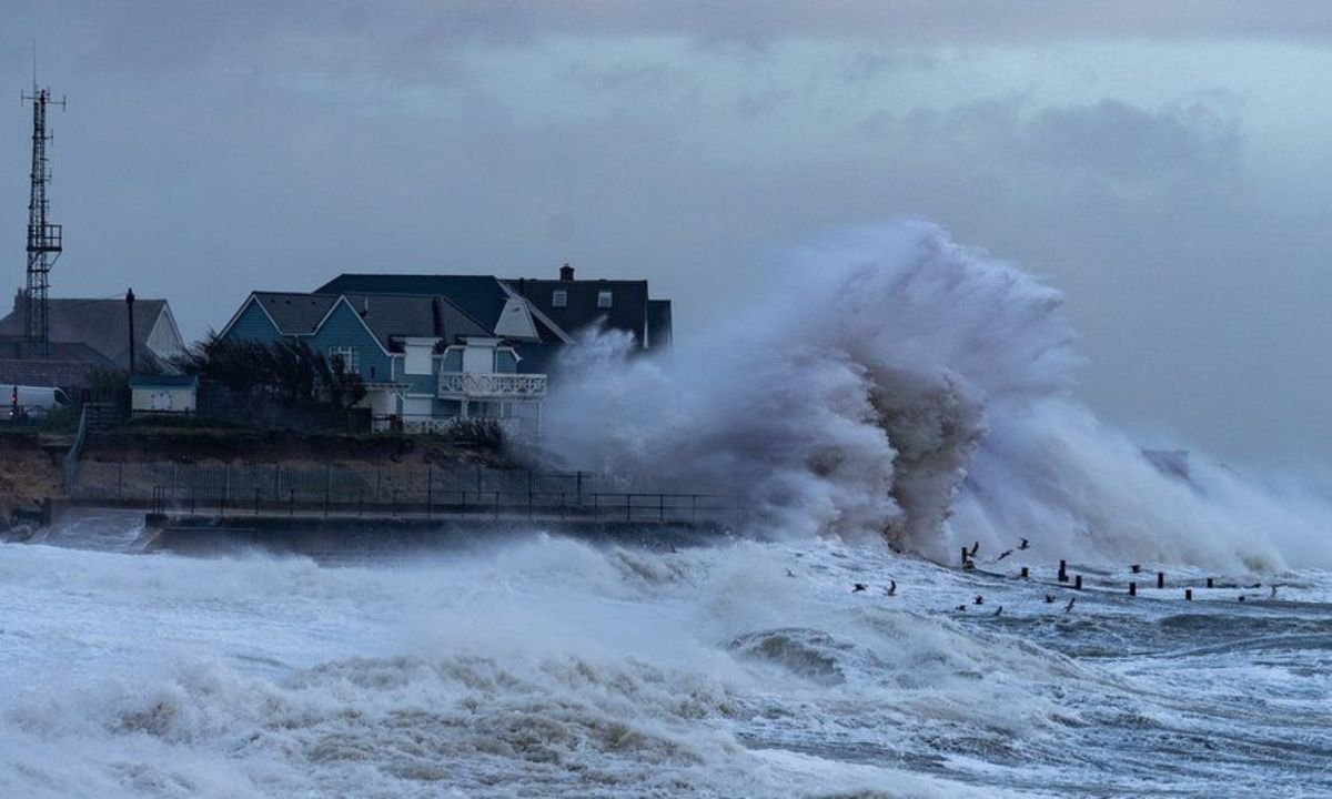 Storm Henk hit UK