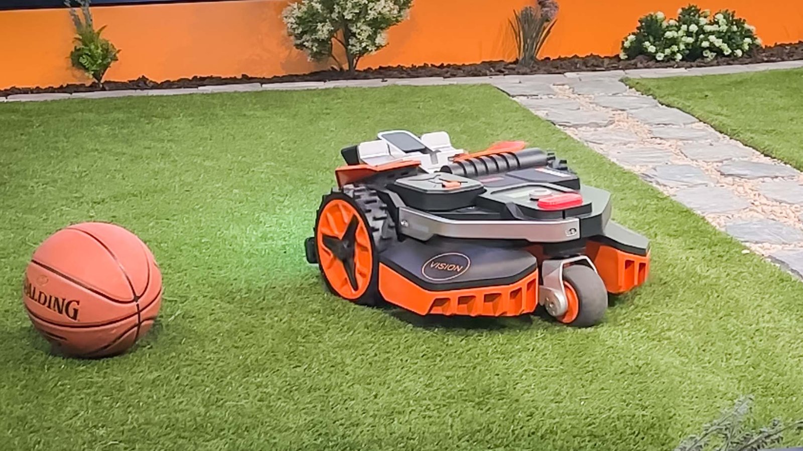 The Best Robotic Lawn Mowers of 2024