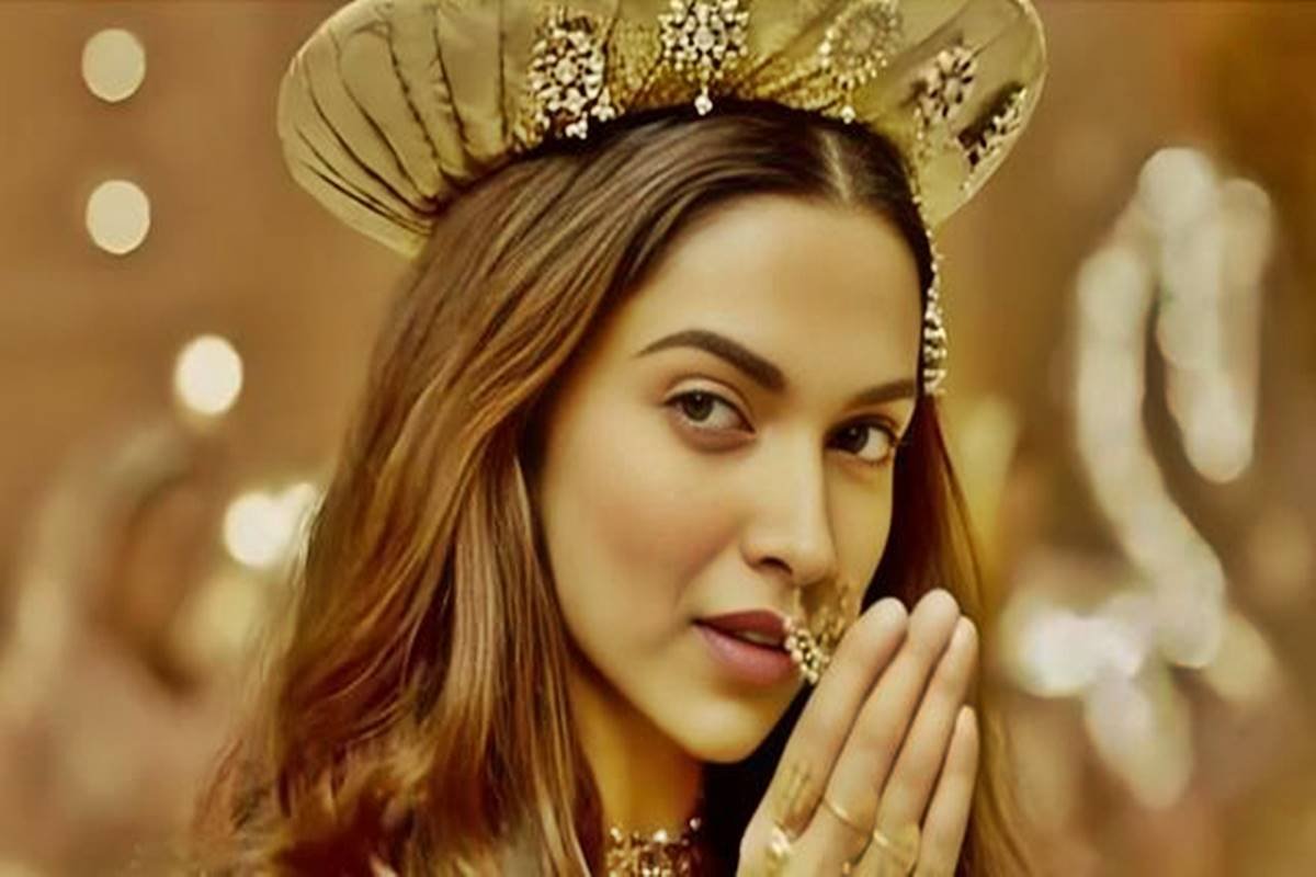 Deepika Padukone's song Deewani Mastani