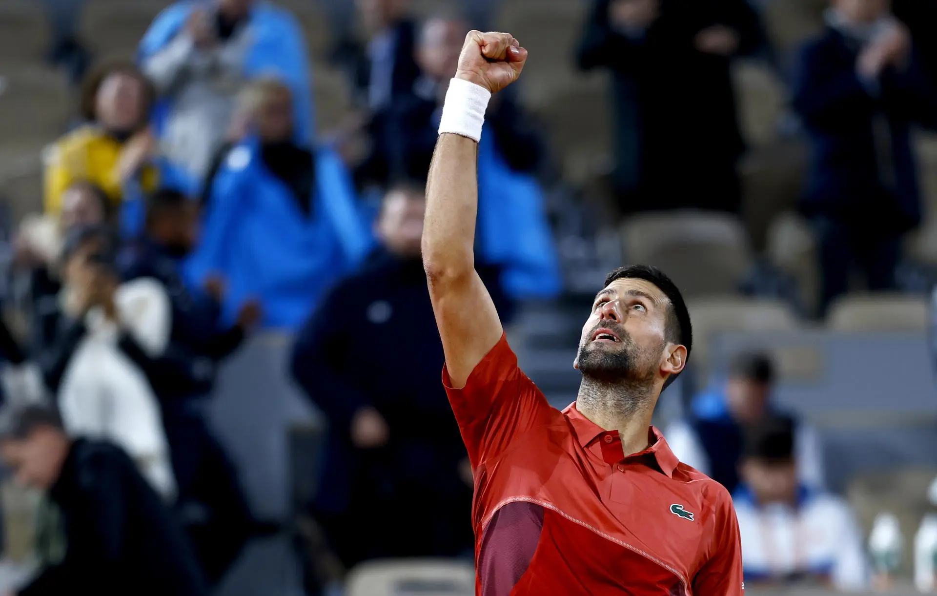 Novak Djokovic beat Pierre-Hugues Herbert