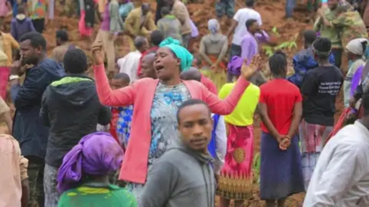 Ethiopia landslides in Gofa (1)